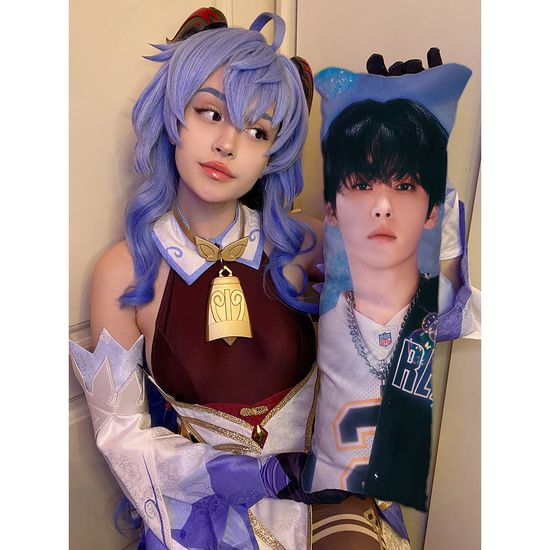 Мини дакимакура Ли Минхо (Ли Ноу) Стрей Кидс арт. M1264, 60х20 см