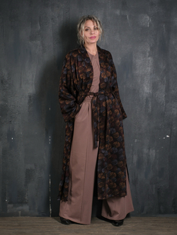 Кафтан с поясом /янтарь