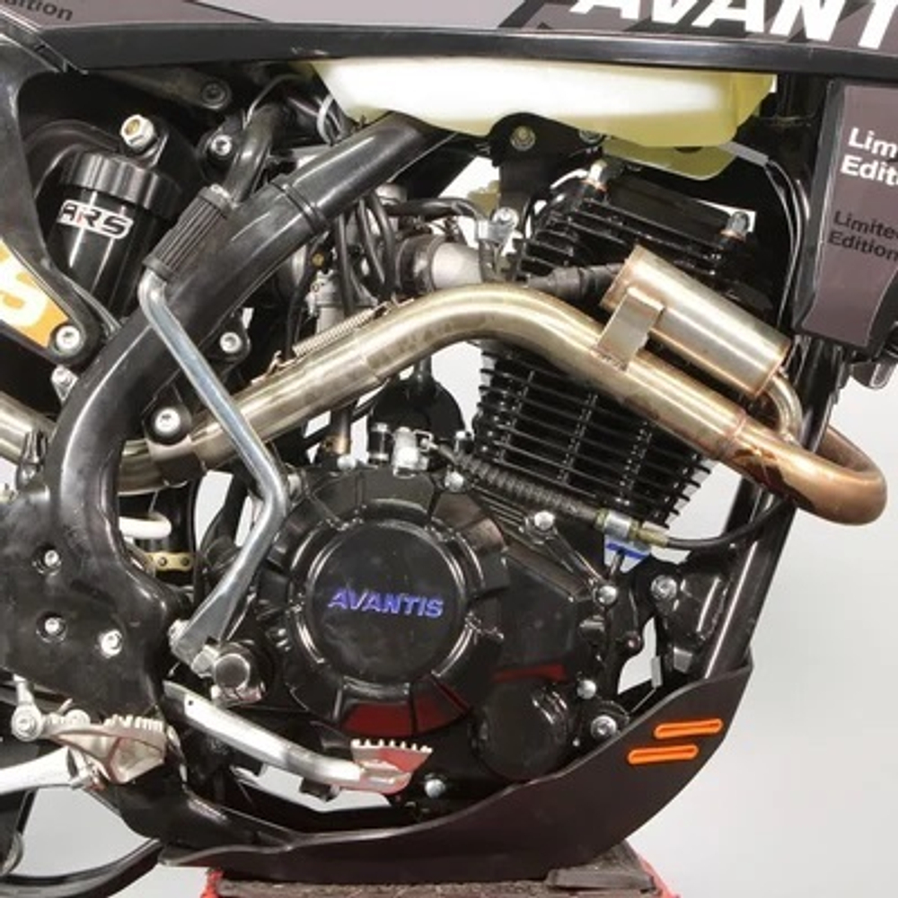 Мотоцикл кроссовый эндуро AVANTIS 250 CARB NIBBI EXCLUSIVE (CB250-F/172FMM DESIGN KTM ЧЕРНЫЙ) ARS с ПТС