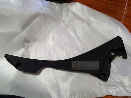 64350-KPP-T00. COWL, R. INNER MIDDLE