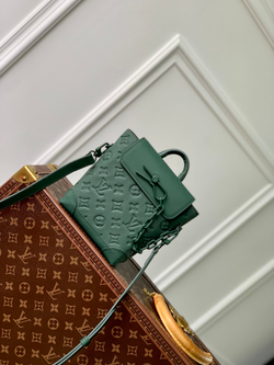Louis Vuitton Nano Steamer