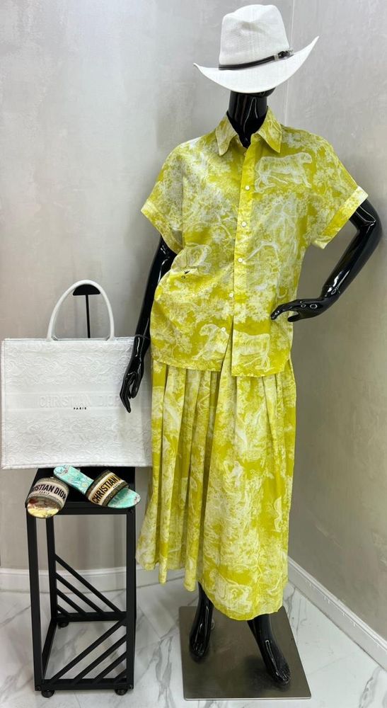 Костюм Dior