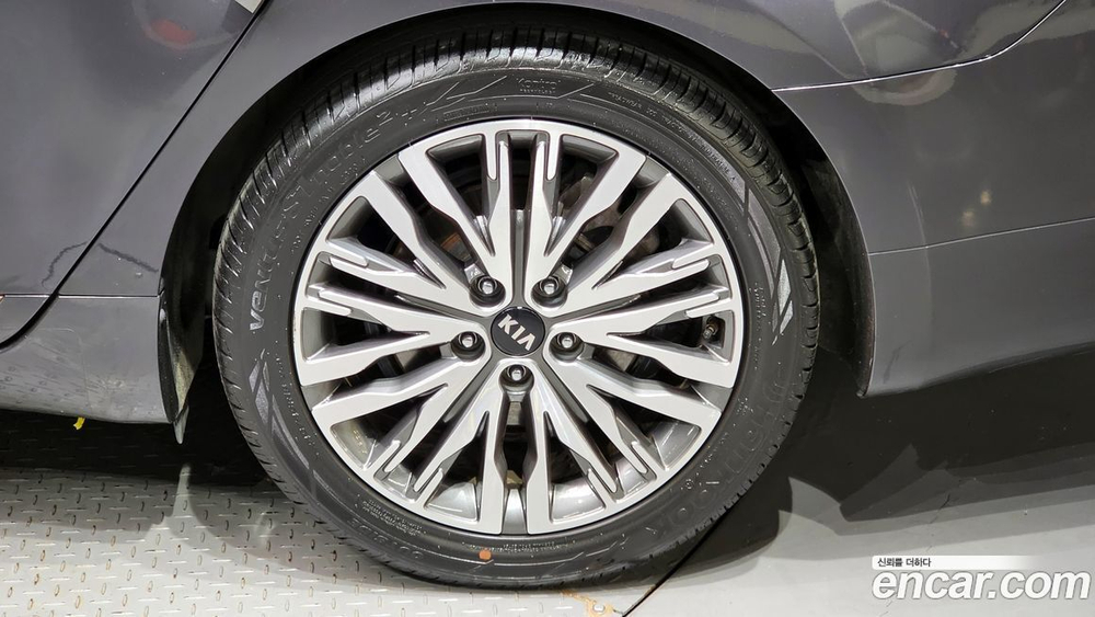 Kia K7 (Cadenza) Premier 2.5 GDI X Editions (07.2020)
