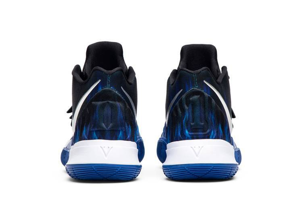 Кроссовки Nike Kyrie 5 Duke Pe