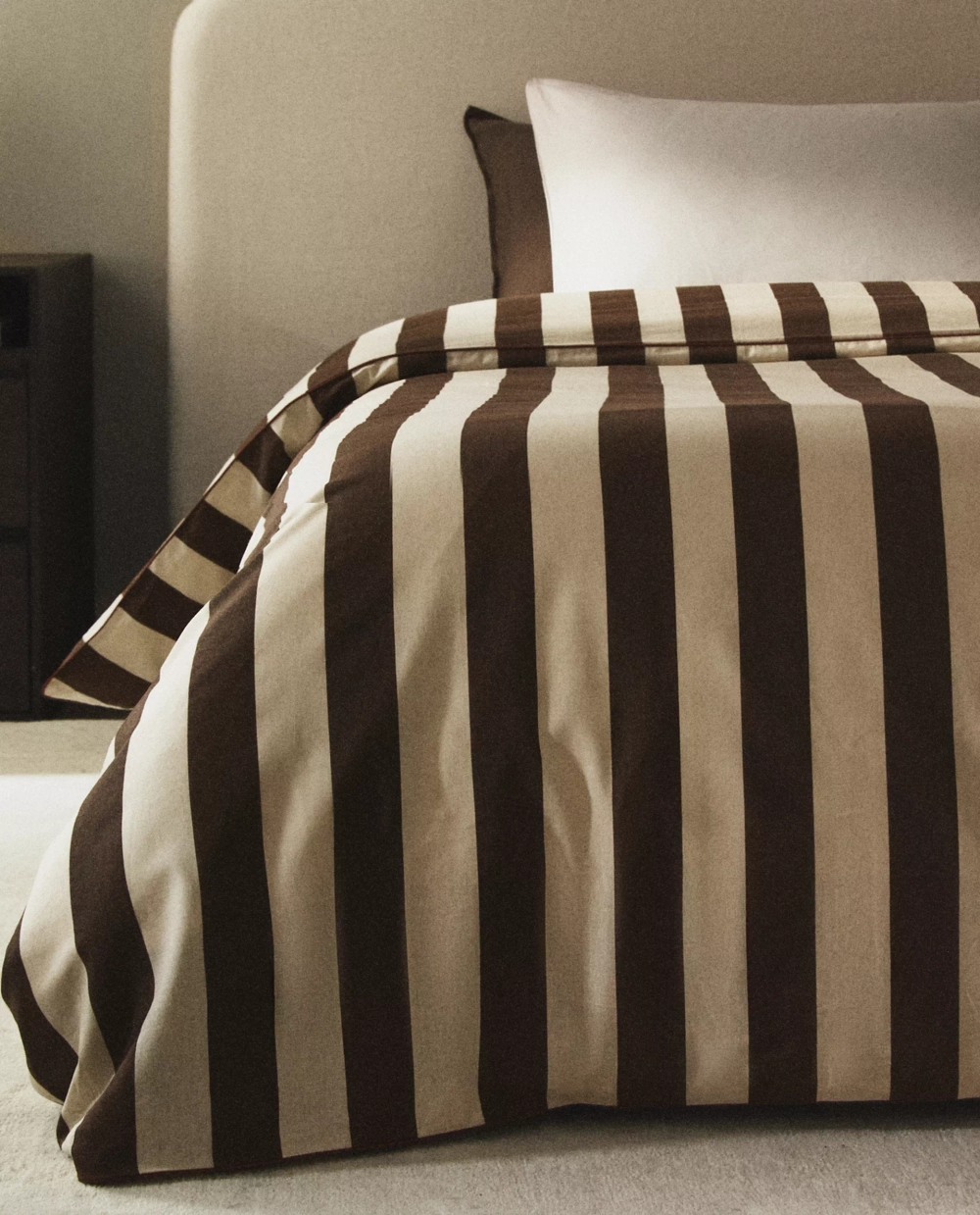 ZARA HOME ПОДОДЕЯЛЬНИК ИЗ ВАРЕНОГО ХЛОПКА, КОРИЧНЕВЫЙ