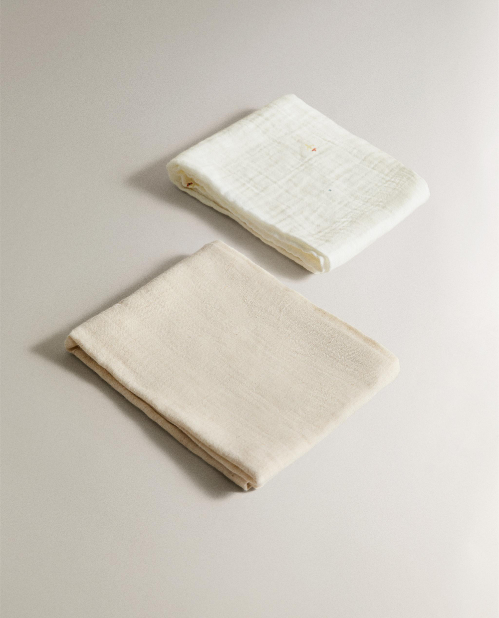 Zara Home Муслиновые салфетки из хлопка, экрю, 55x55 см (2 шт.)