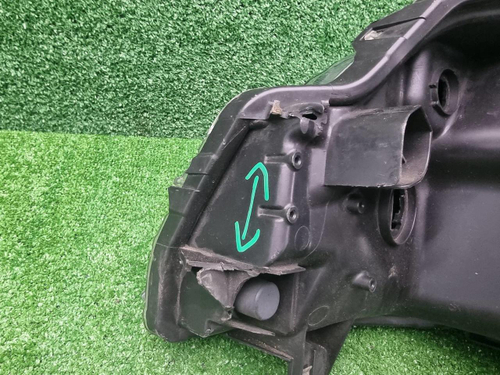 Фара правая Suzuki Vitara 2 (2014-2024) LED