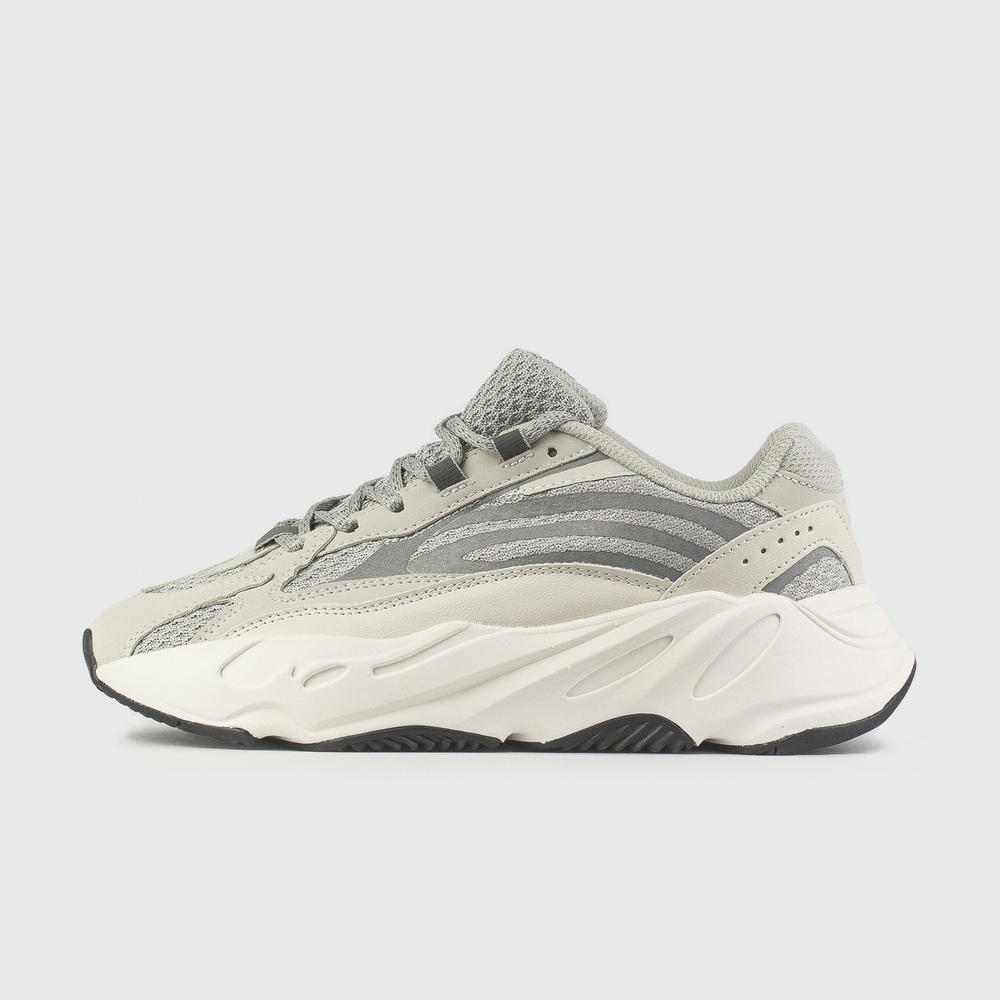 Кроссовки Adidas Yeezy Boost 700 v2 Wmns Static