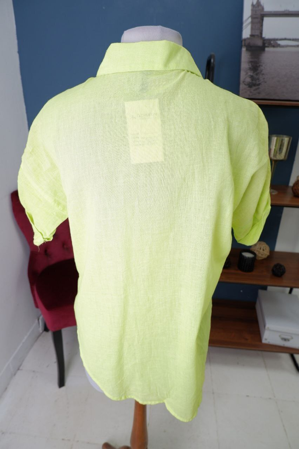 Рубашка Gloria Jeans яркая 46 размер