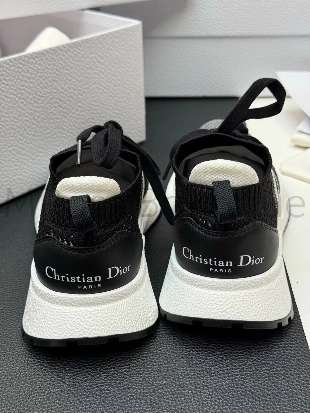 Женские кроссовки Dior Run черного цвета с логотипом
