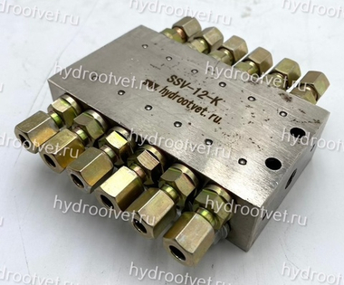 SSV-12-K + inductive switch - Питатель для прогрессивных систем смазки с рабочим давлением 300 бар, на 12 выходов, с реле конца цикла