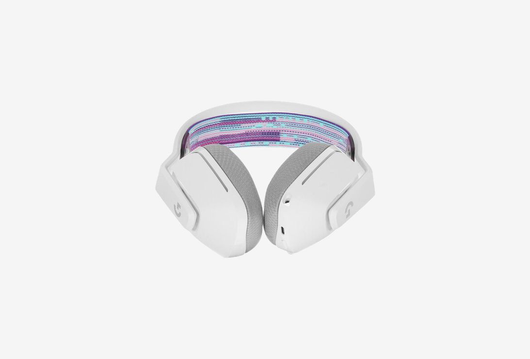 981-000885_0326330101158