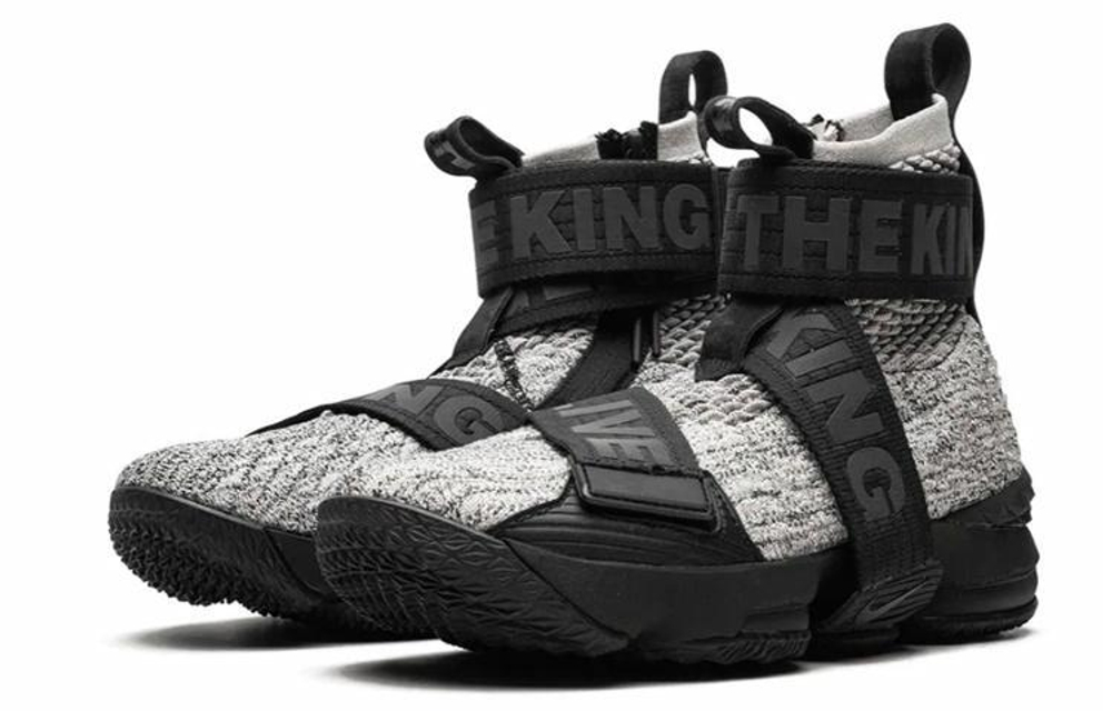 Кроссовки Nike Lebron 15 Lifestyle Kith Concrete 15