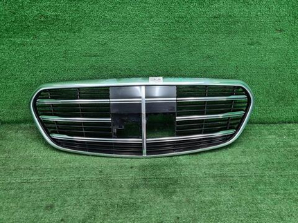 Решетка радиатора Mercedes S W223 (2020-н.в.)