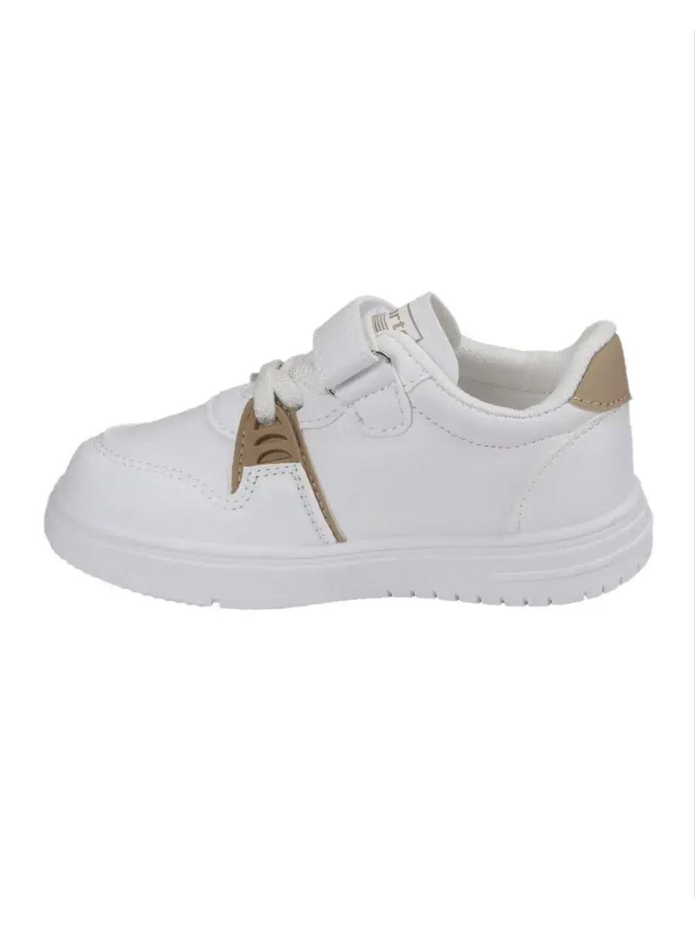 Кроссовки для девочки.