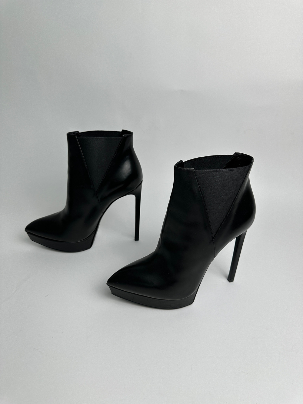 Ботильоны Saint Laurent