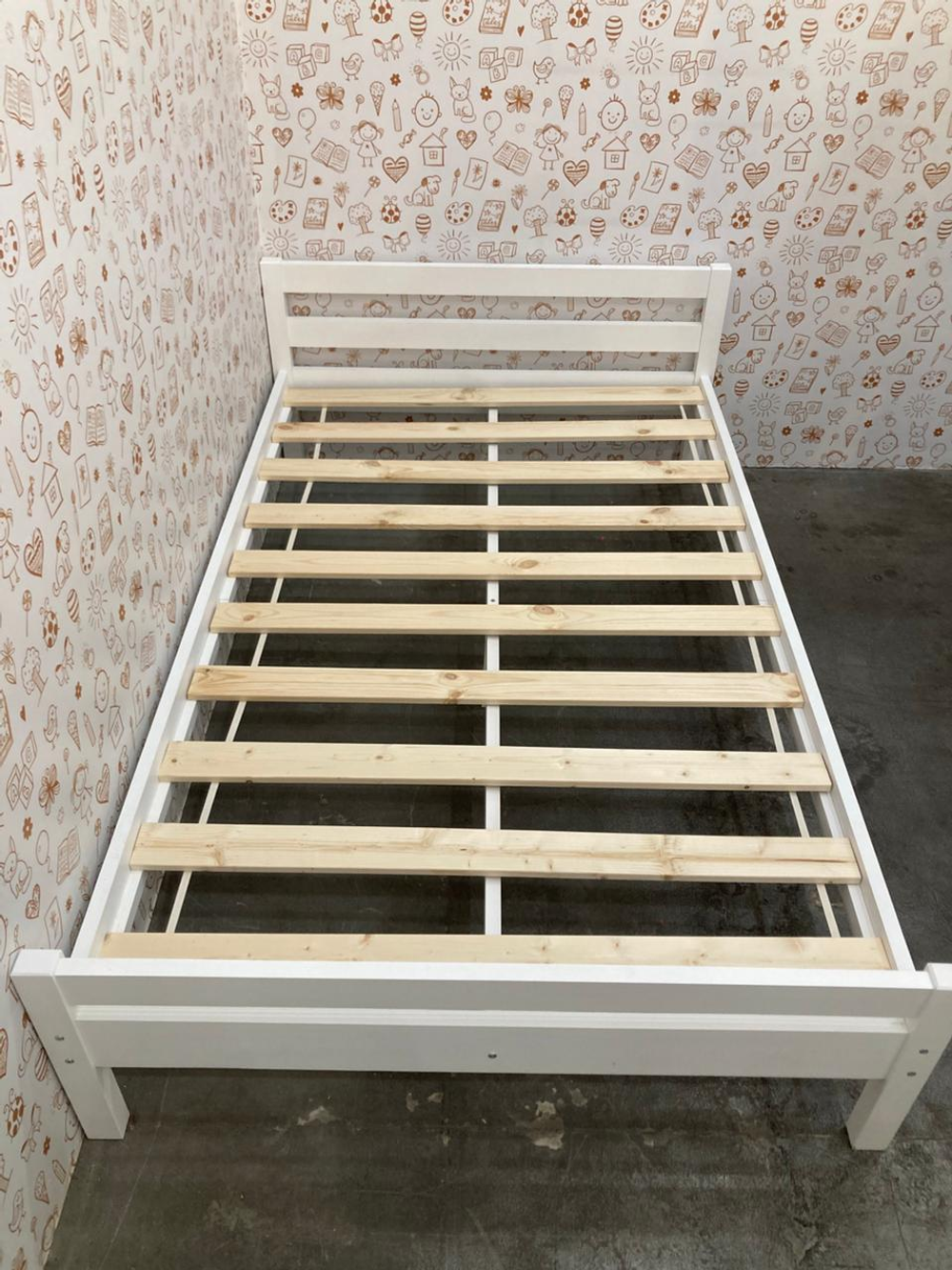 Кровать-13 двойная из массива белый 1200*2000