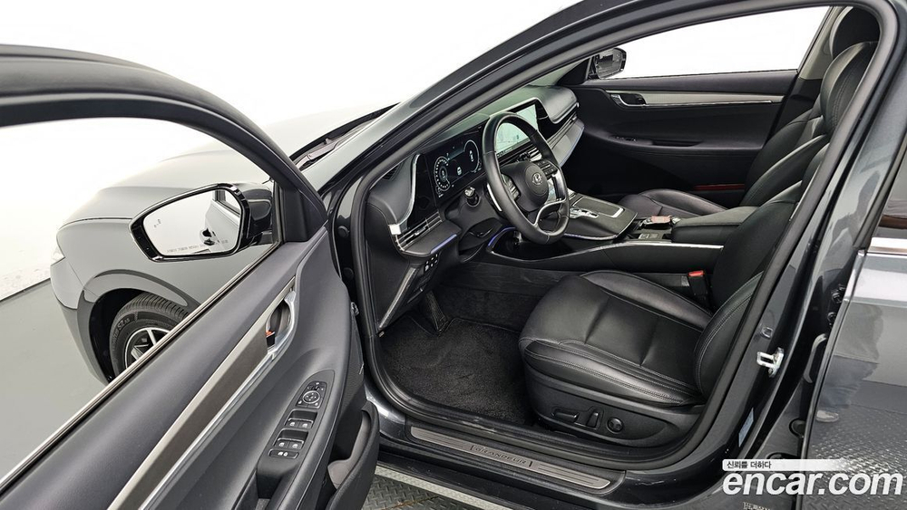 Hyundai The New Grandeur (Azera) IG 2.5 (05.2022)