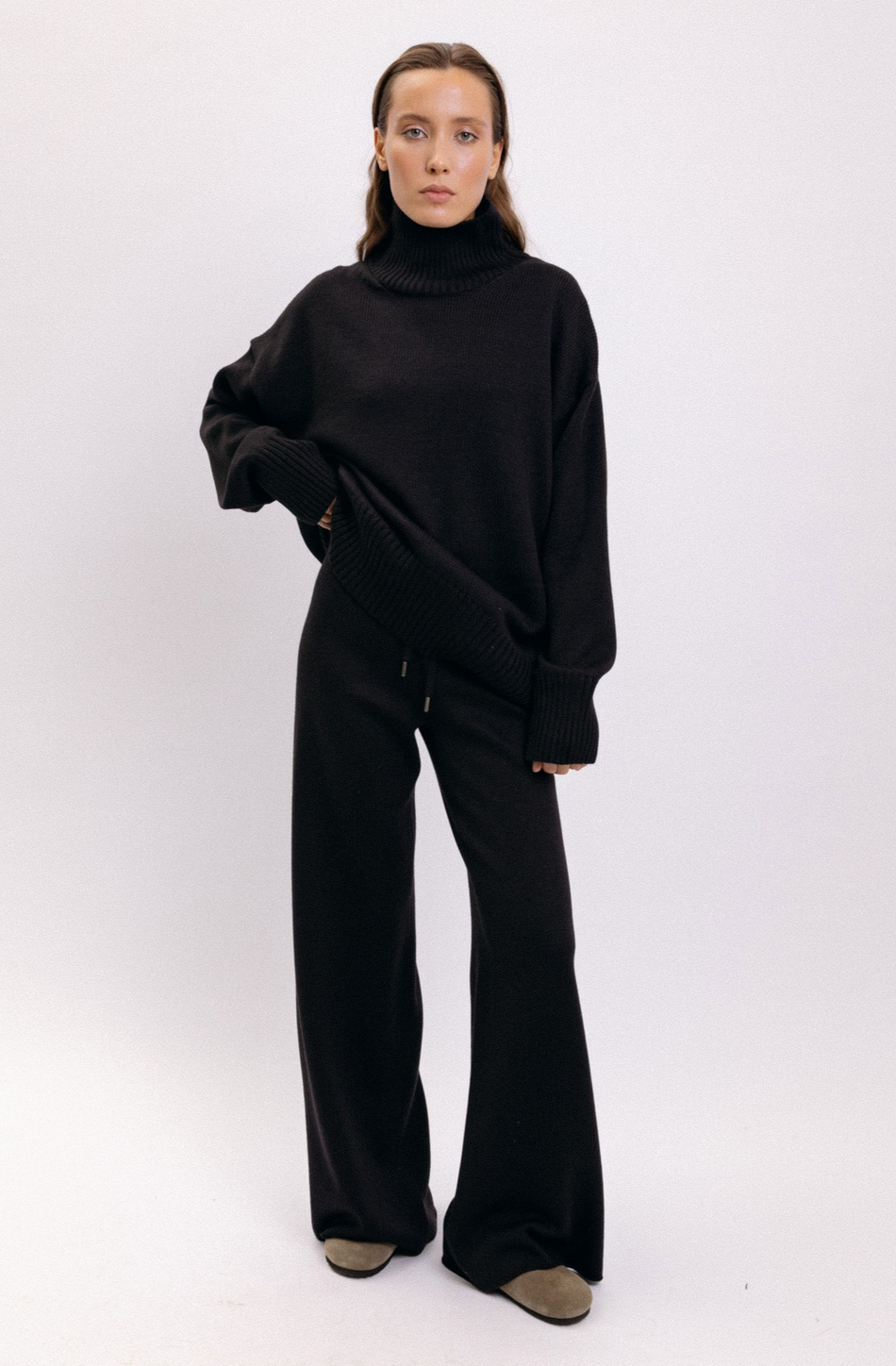 Свитер базовый