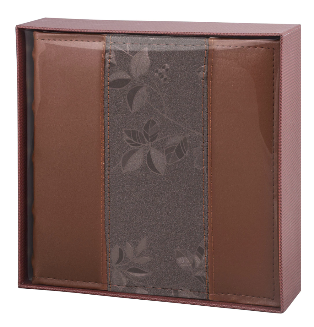 Фотоальбом BRAUBERG на 200 фото 10х15 см, под кожу (комбинированную), бумажные страницы, бокс, коричневый, 390483-RM