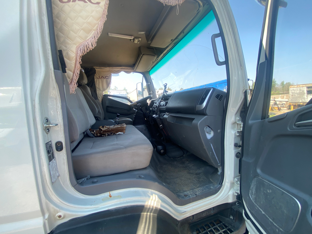 JAC N120 Бортовой (Евроборт) 2818G-41 (Евроборт, Дизельный, 4,5 л., 207 л.с., МТ)