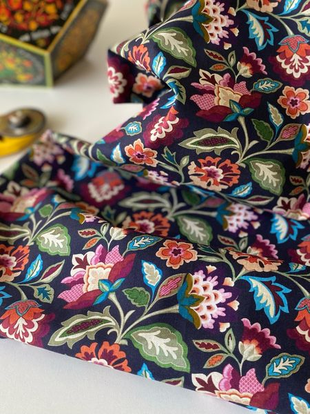 ЦВЕТОЧНЫЙ УЗОР НА ЧЕРНОМ 100% хлопок Handmade Fabrics 3