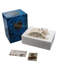 Veronese WS-706 Статуэтка «Белый медведь с детенышем»