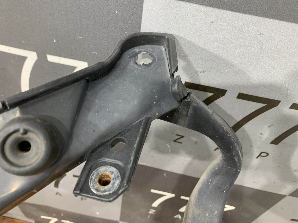 Панель передняя Hyundai Santa Fe 2 (CM) 09-12 Б/У Оригинал 641012B500