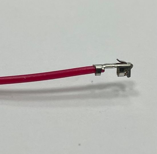 Контакт HK с проводом обжатый красный 300мм / CHU / XH F / XHP- / DS1069- F / H-0