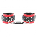 Красно-чёрные кожаные наручники с меховым подкладом (Цвет: красный с черным)