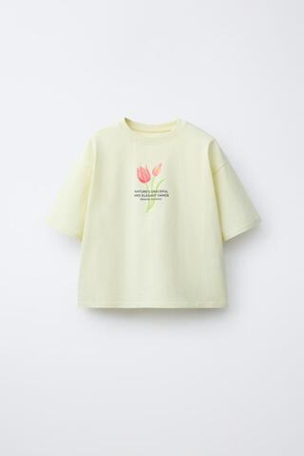 ZARA ФУТБОЛКА С ЦВЕТОЧНЫМ ПРИНТОМ, ЛАЙМОВЫЙ