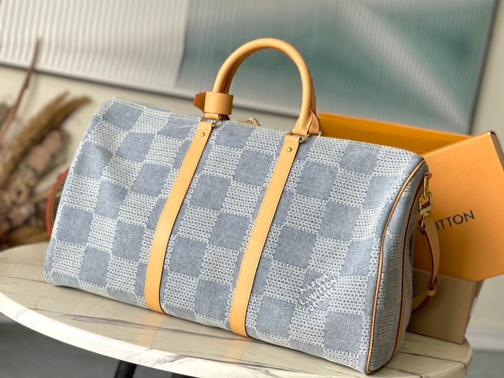 Louis Vuitton Keepall 50