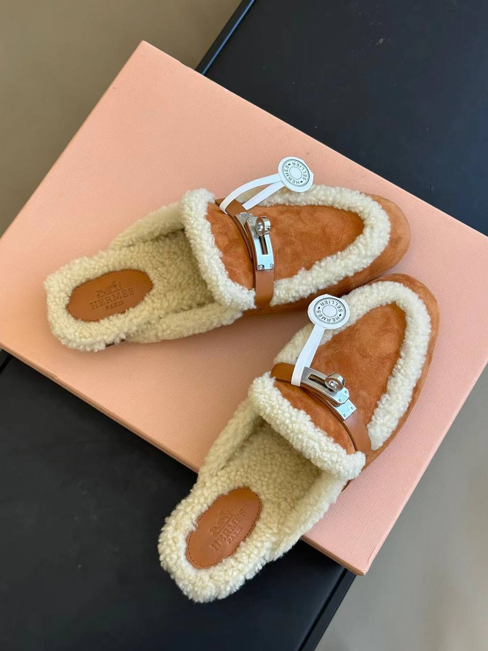 Мюли Hermes Go Mule женские замшевые с мехом в коричневом цвете