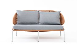 "Милан" диван 2-местный плетеный из роупа, каркас алюминий светло-серый (RAL7035) муар, роуп оранжевый меланж круглый, ткань светло-серая