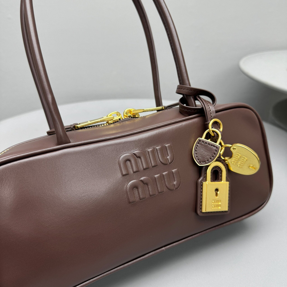 Miu Miu Beau Small Bag 28 cm