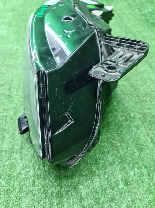 Битая Фара правая Geely Coolray (19-23) галоген