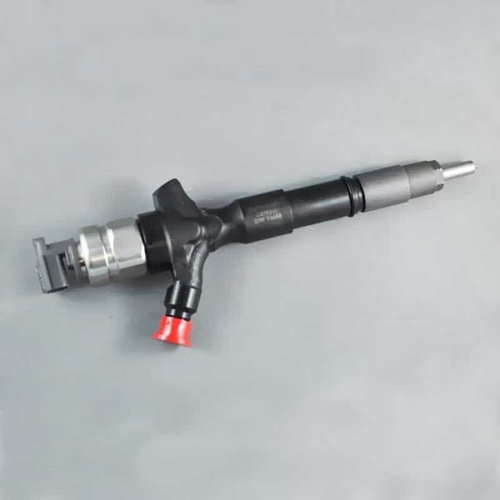 Форсунка в сборе CR MAZDA R2 (R2AA13H50) 295050-0010 denso