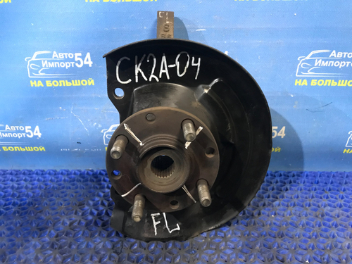 Ступица передняя левая MITSUBISHI LANCER 1998