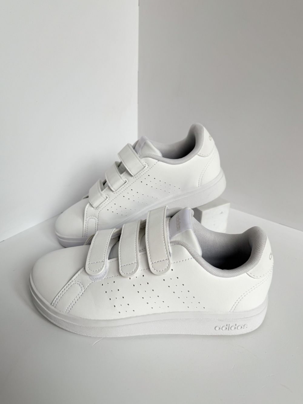 Кроссовки Adidas, 34