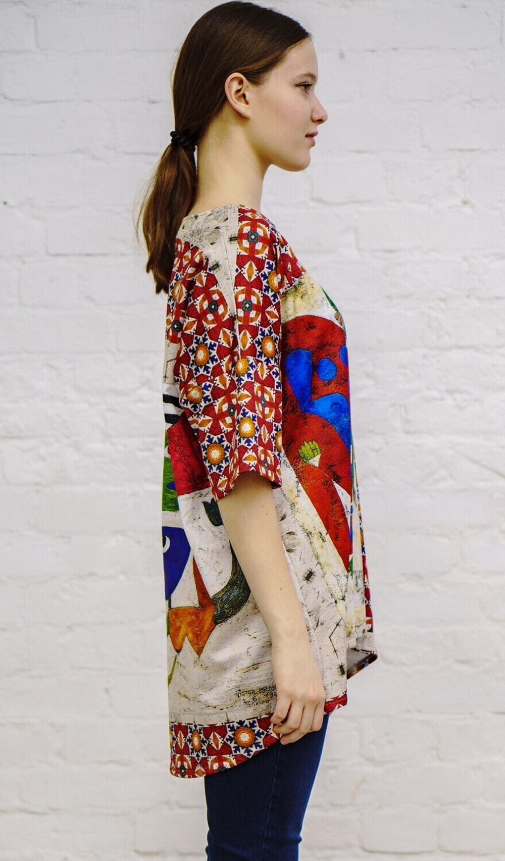 Футболка "Виктор Браунер", по мотивам живописи художника Виктора Браунера