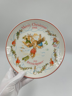 Тарелка Merry Christmas from Peter Rabbit Wedgwood 1994 год