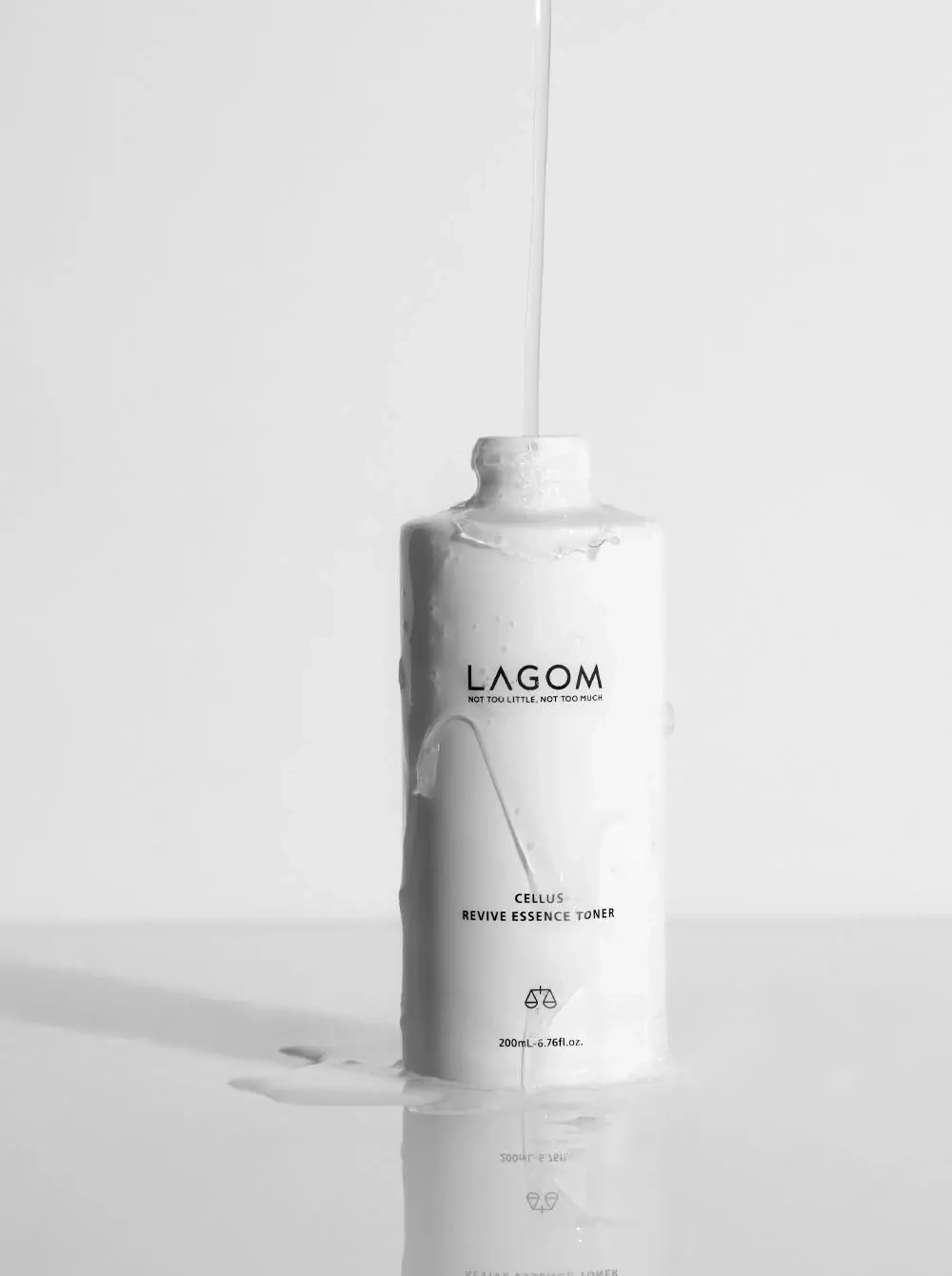 Lagom Cellus Revive Essence Toner тонер-эссенция для глубокого увлажнения с аденозином