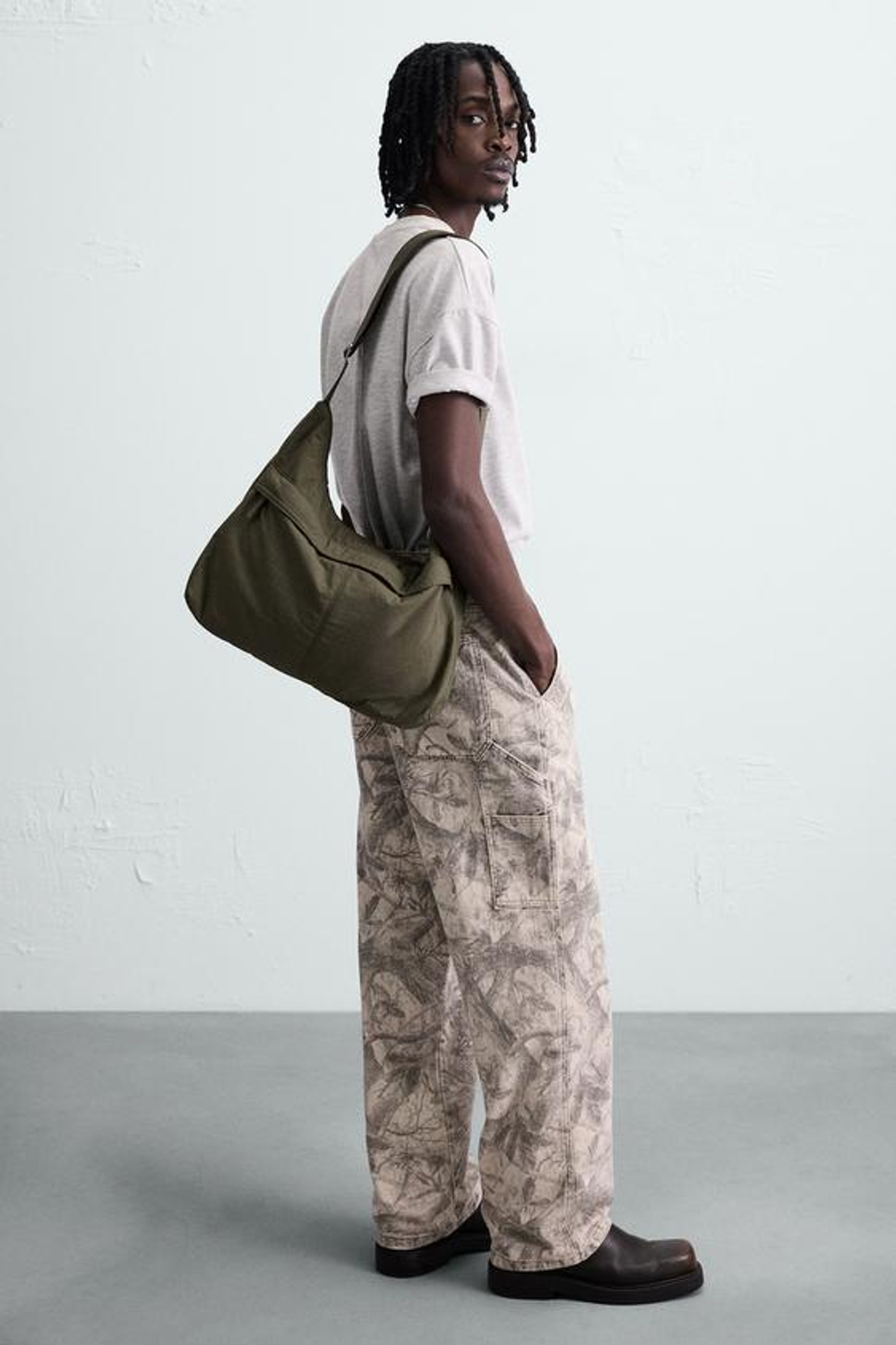 ZARA НЕЙЛОНОВАЯ СУМКА, ЗЕЛЕНЫЙ