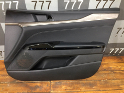 Обшивка двери передней правой Kia K5 20-нв Б/У Оригинал 82302L2000