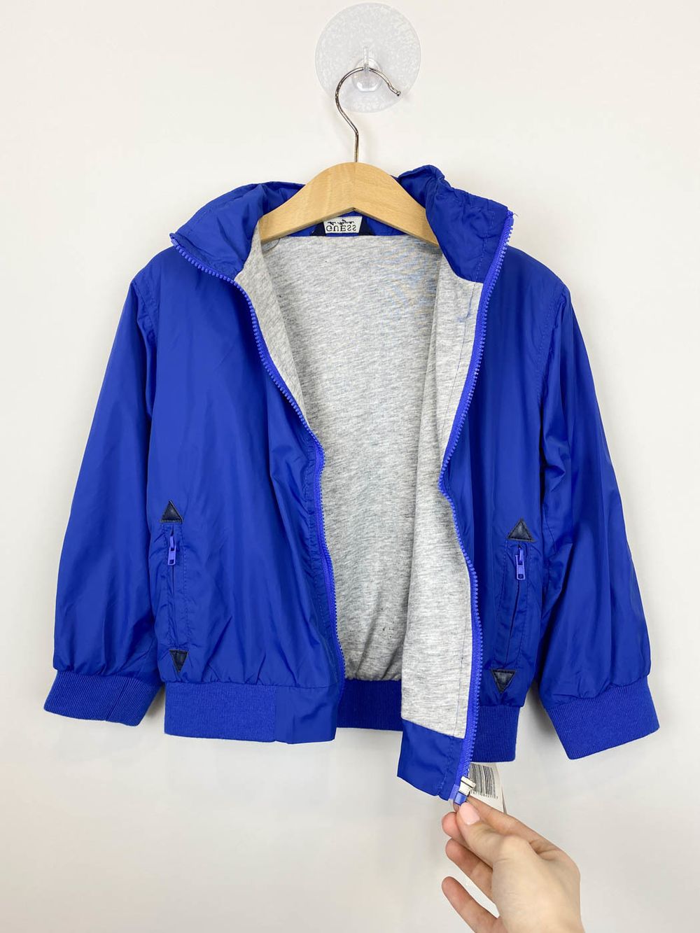 Ветровка Guess