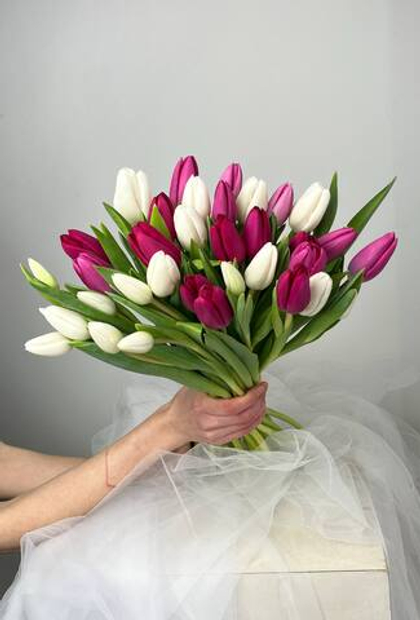 Охапка из 35 тюльпанов