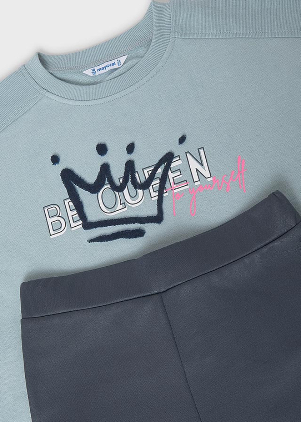 толстовка с леггинсами