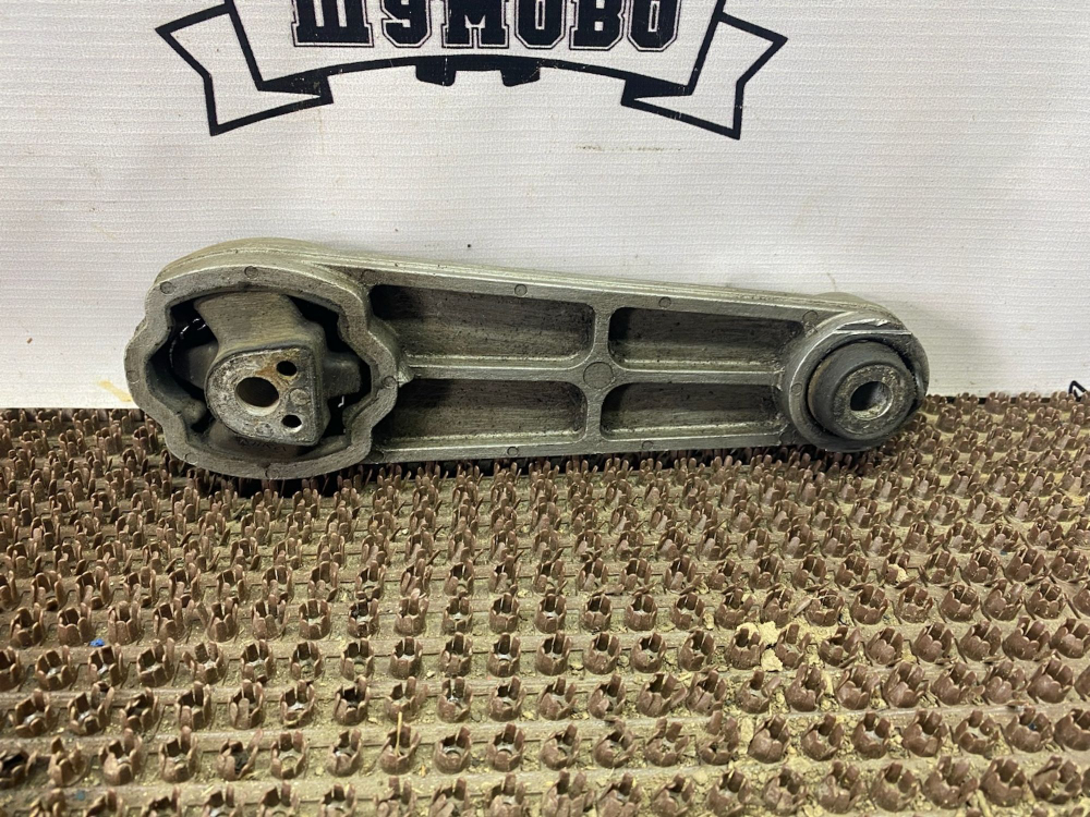 Подушка двигателя задняя Renault Logan, I (2004... с пробегом