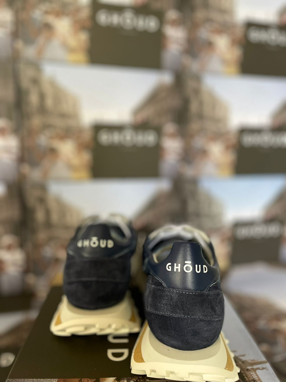 КРОССОВКИ GHOUD