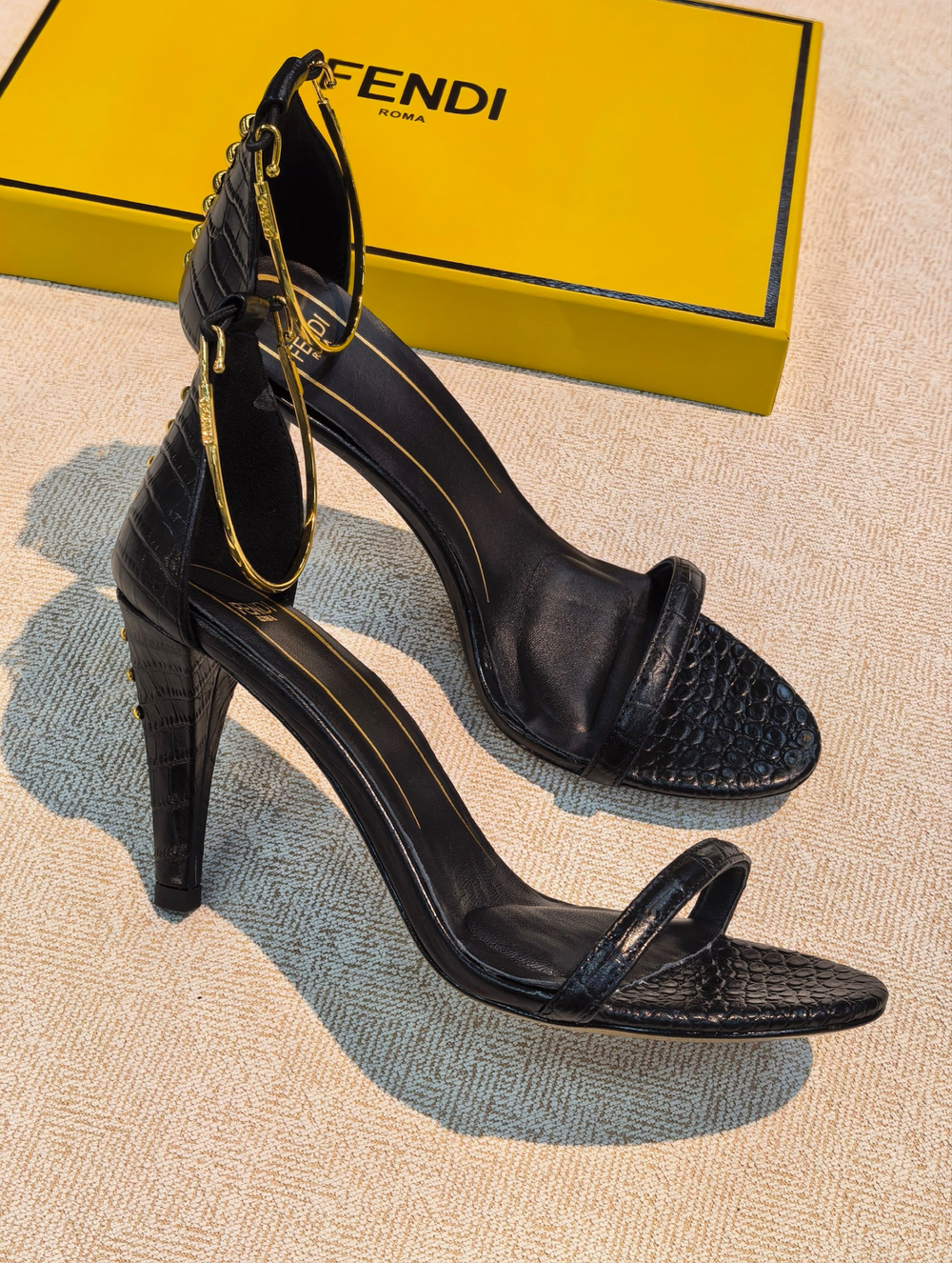 Туфли Fendi
